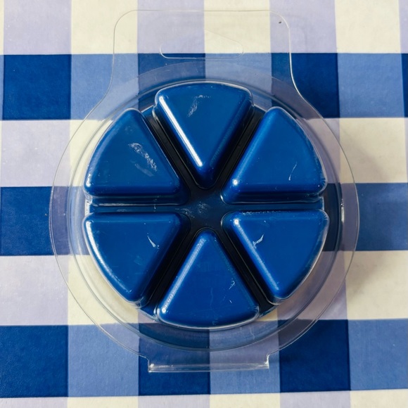 Bath and Body Works Wax Melts Winter - Picture 3 of 5